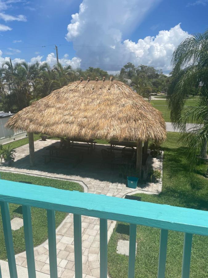 Hideaway Village Fort Myers Beach Extérieur photo