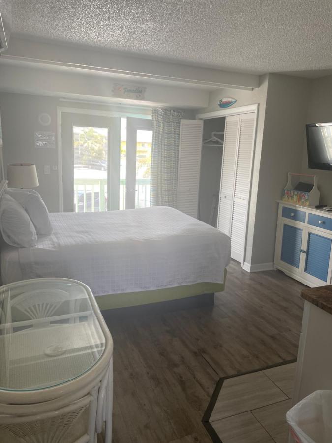 Hideaway Village Fort Myers Beach Extérieur photo